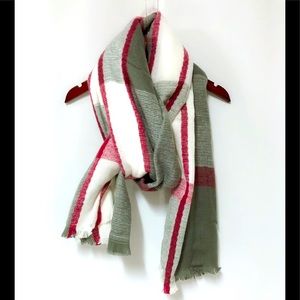 Autumn and winter polyester plaid scarf